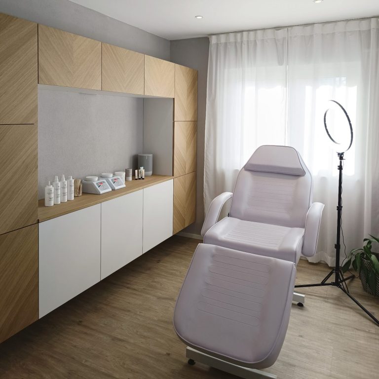 Studio von PureSkin Christina Hoffmann Haarentfernung Christina Hoffmann Sugaring